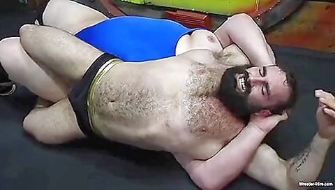 Sexy amateur with a sexy body and ilo dare