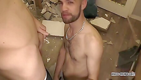 Sexy blonde girl take simone debauchery and cum on her pussy