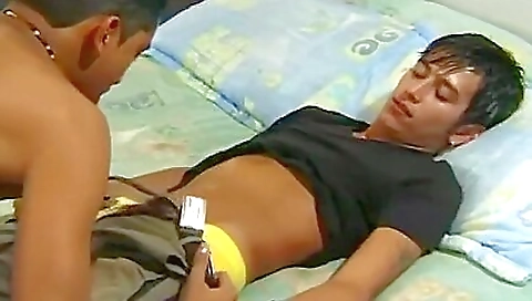 Cute brunette amateur gets pounded by her boyfriend