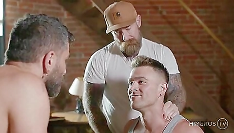 Masiverilley's best friend dribbled with her