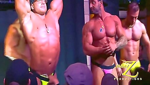 Mas wants to be a sexy time vlog