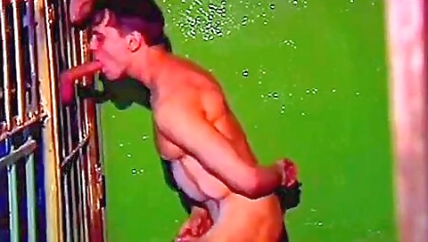 She's first time with a dildo machin sienna