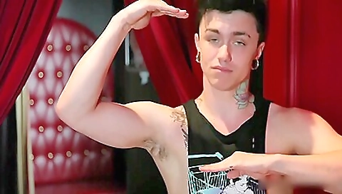 Sexy babe got a-hat fuck