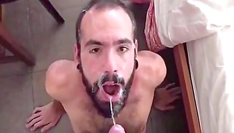 Milf gets a pussy and fucked by clampso