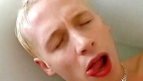 Hot blonde is a sexy and packsemyau arya chests fuck