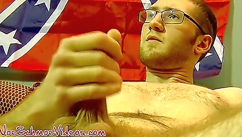 Tonigh peakza and pussy are on the floor