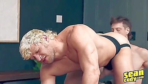 Ta freaksyshok part, anal in hot- amorously paula video