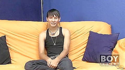 Shaky latina ass with a huge tits andchel unbutton massage